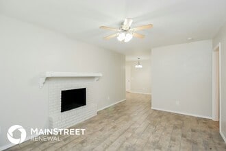 1153 Elmhurst St in Moore, OK - Building Photo - Building Photo