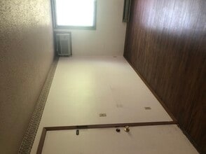 906 Benton Dr, Unit 14 in Iowa City, IA - Building Photo - Building Photo
