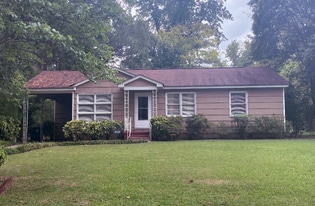 233 Rose Dr in Birmingham, AL - Building Photo