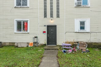 2700 North St in Endwell, NY - Foto de edificio - Building Photo