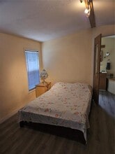 11930 Caton Ave in New Port Richey, FL - Building Photo - Building Photo