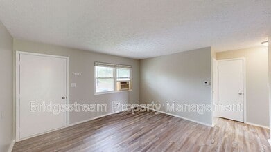 5405 Broomall St in Dayton, OH - Building Photo - Building Photo