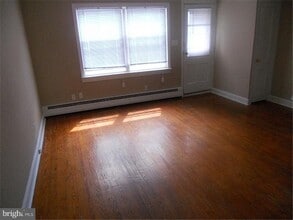 1409 West Chester Pike in West Chester, PA - Building Photo - Building Photo