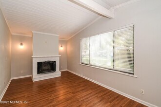 1220 Adrian Ct in Jacksonville, FL - Building Photo - Building Photo