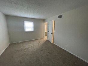 1778 Watertower Dr in Columbus, OH - Building Photo - Building Photo