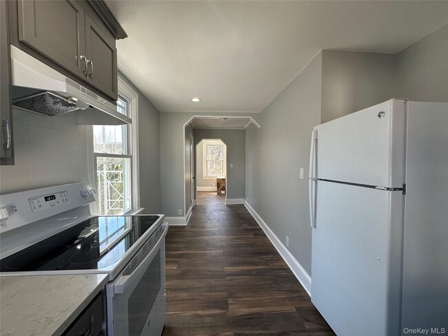 54 4th Ave in Nyack, NY - Building Photo - Building Photo