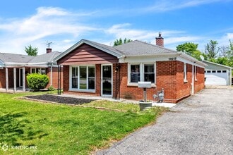 11617 Kedzie Ave in Merrionette Park, IL - Foto de edificio - Building Photo