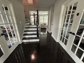 4320 SW Gull Point Dr in Lee's Summit, MO - Building Photo - Building Photo