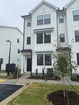1512 Crescent Townes Wy in Raleigh, NC - Building Photo