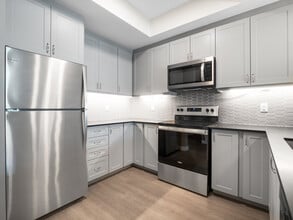 8699-8699 McHugh St in Windsor, ON - Building Photo - Building Photo