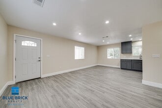 2724-2724 Lanfranco St in Los Angeles, CA - Building Photo - Building Photo