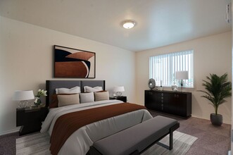 2806 Fisher Rd NE in Salem, OR - Foto de edificio - Building Photo