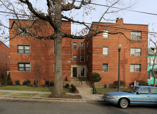 723 Jefferson Street NW in Washington, DC - Foto de edificio - Building Photo