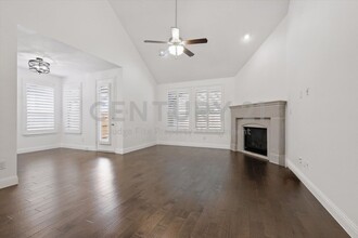9808 Denali Dr in Little Elm, TX - Building Photo - Building Photo