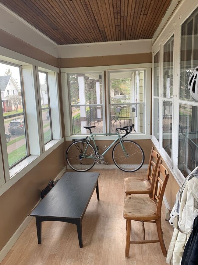 823 E 8th St in Duluth, MN - Building Photo - Building Photo