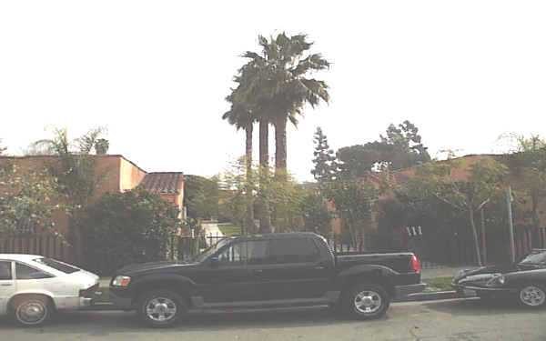 Serrano I in Los Angeles, CA - Foto de edificio - Building Photo