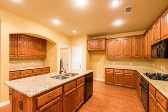 2819 Hidden Knoll Tr in Frisco, TX - Building Photo - Building Photo