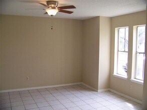 4742 Tain Dr in Houston, TX - Building Photo - Building Photo