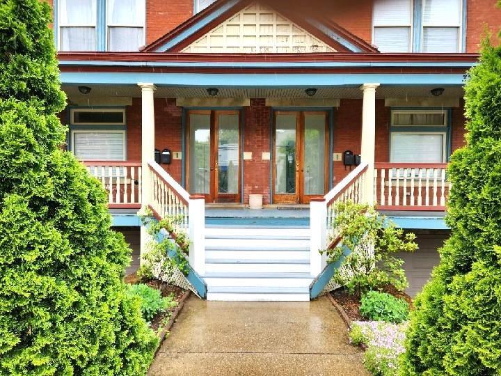 3727 Brighton Rd in Pittsburgh, PA - Building Photo