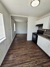 1500 Sycamore St, Unit B in Big Spring, TX - Building Photo - Building Photo