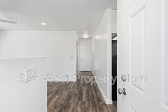 889 Bracero Rd in Encinitas, CA - Building Photo - Building Photo