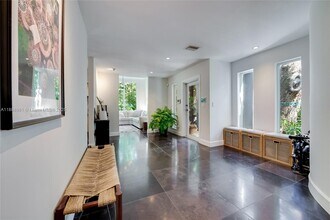 3940 Loquat Ave in Miami, FL - Building Photo - Building Photo
