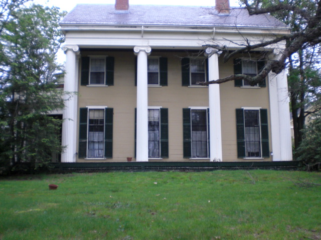 35 Webster St in West Newton, MA - Building Photo