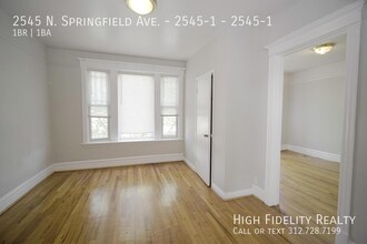 2545 N Springfield Ave in Chicago, IL - Building Photo - Building Photo