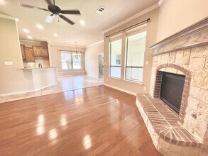 401 Shumard Oak Trail in Keller, TX - Building Photo - Building Photo
