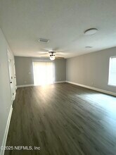 86069 Pineview Dr in Yulee, FL - Building Photo - Building Photo