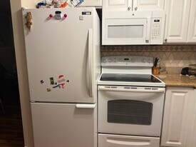 75 S Las Olas Dr in Jensen Beach, FL - Building Photo