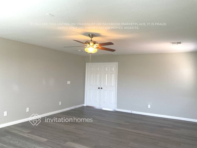 8291 Gilded Crown Ct in Las Vegas, NV - Building Photo - Building Photo