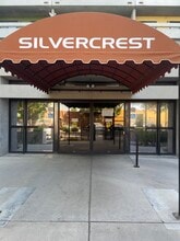 Fresno Silvercrest in Fresno, CA - Foto de edificio - Building Photo