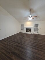 9150 Camshire Dr in Jacksonville, FL - Building Photo