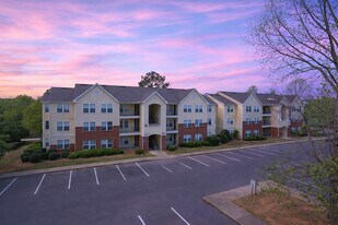 SOMO in Tallahassee, FL - Building Photo