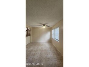 9411 Genna Trace Trail in Jacksonville, FL - Building Photo - Building Photo