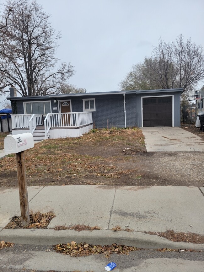 property at 215 Park St