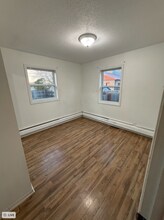 715 Dewey Ave N in Thief River Falls, MN - Building Photo - Building Photo