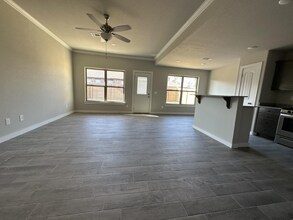 451 Rama St in Centerton, AR - Foto de edificio - Building Photo