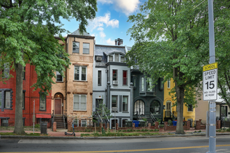 1017 P St NW in Washington, DC - Building Photo - Building Photo