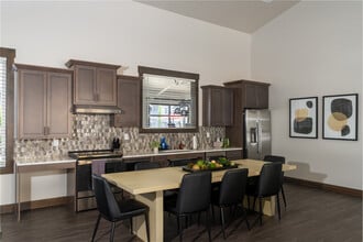 Heritage Villas in Coeur d'Alene, ID - Foto de edificio - Building Photo