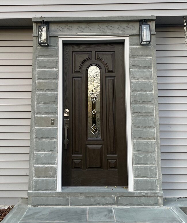 206 Eastwood Ave in Ithaca, NY - Building Photo - Building Photo