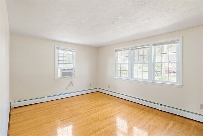 7 Ridge St in Winchester, MA - Building Photo - Building Photo