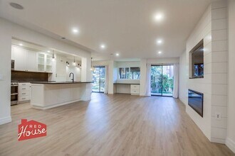 4009 Canario St in Carlsbad, CA - Building Photo - Building Photo