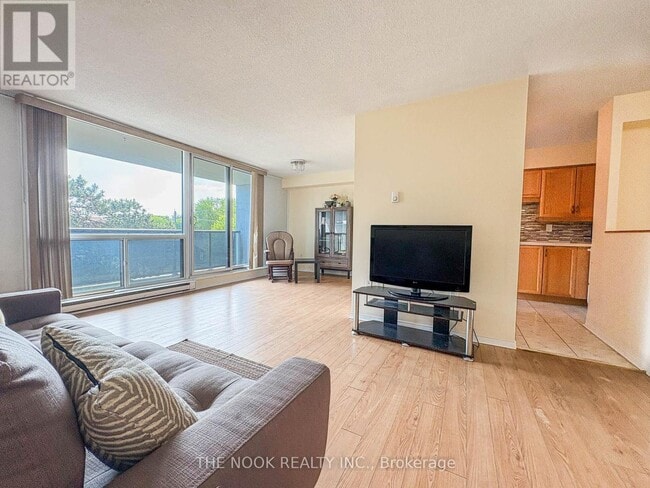 property at 454 Centre St S