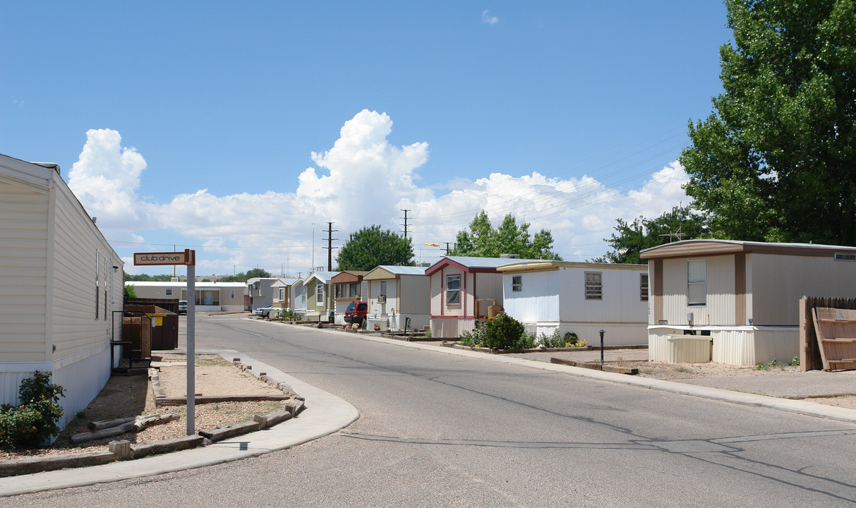 Vista MHC in Albuquerque, NM - Building Photo