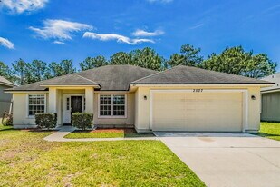 2507 Creekfront Dr in Green Cove Springs, FL - Building Photo