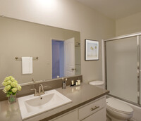 Downey Pointe Apartments in Downey, CA - Building Photo - Building Photo