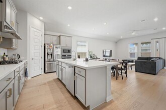 8405 Hubble Walk in Austin, TX - Building Photo - Building Photo