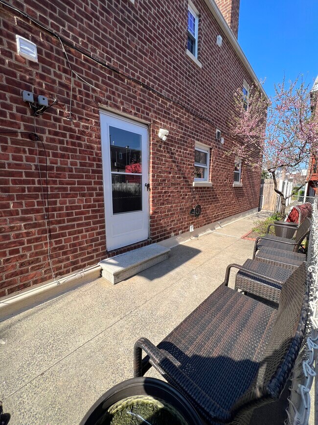 1310 Edison Ave Apartments and Nearby Bronx Apartments For Rent Bronx, NY